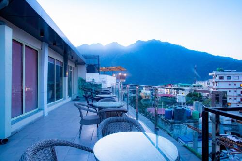 hotel lords valley rishikesh