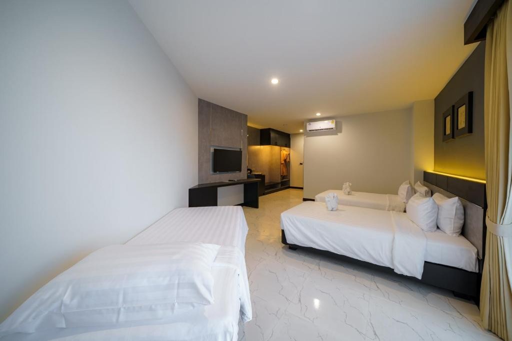 lhc hotel and resort