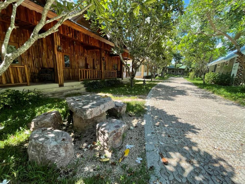 green tree resort