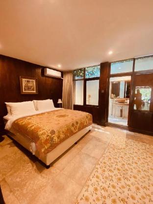 the corduroy hotel