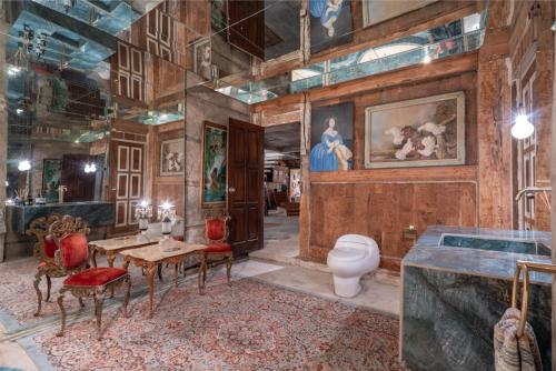 the corduroy hotel