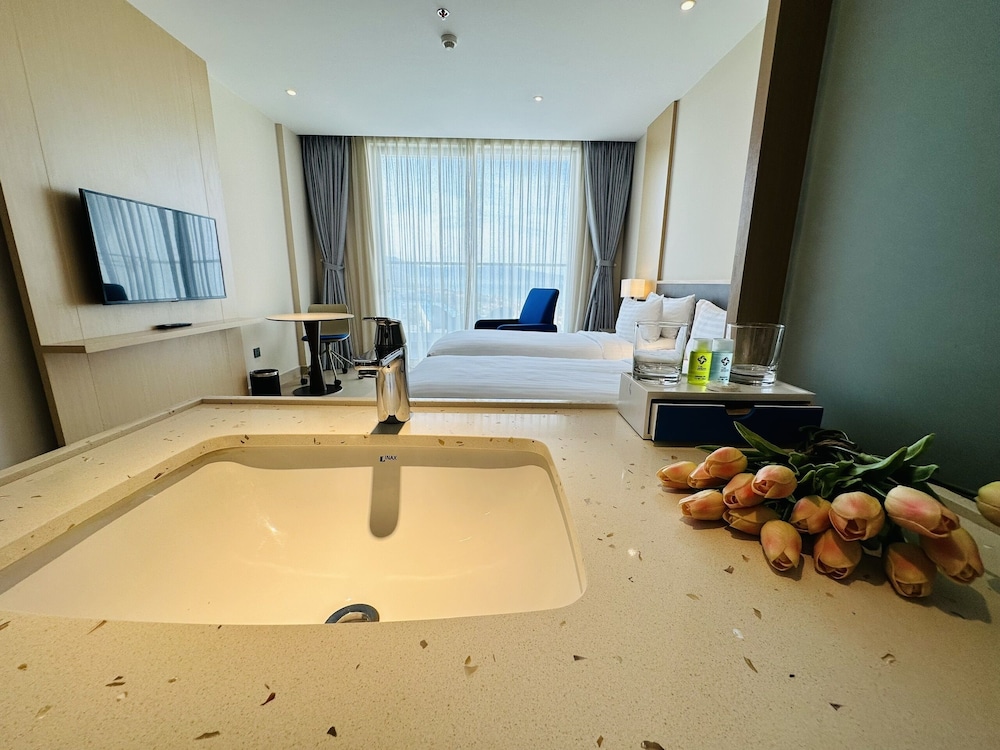 cam ranh nha trang seaview resort