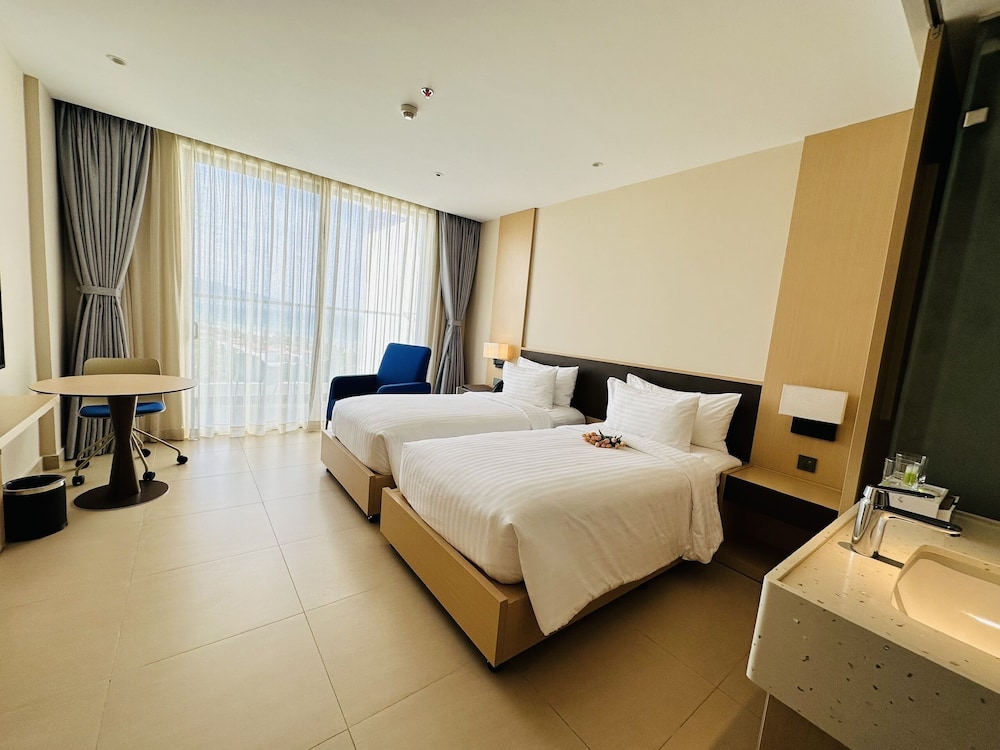 cam ranh nha trang seaview resort