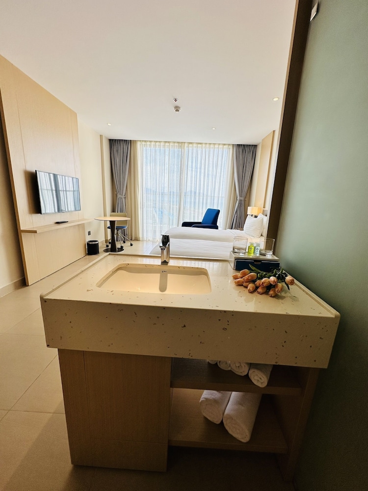 cam ranh nha trang seaview resort