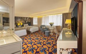 hotel beverly plaza