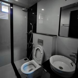 gdc apartment suites