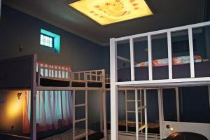 paddys loft the lake view hostel