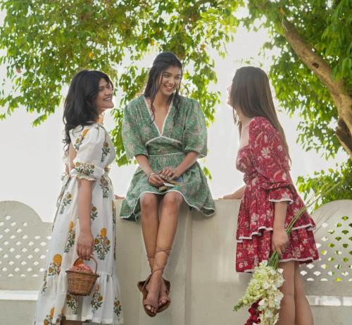 paddys loft the lake view hostel