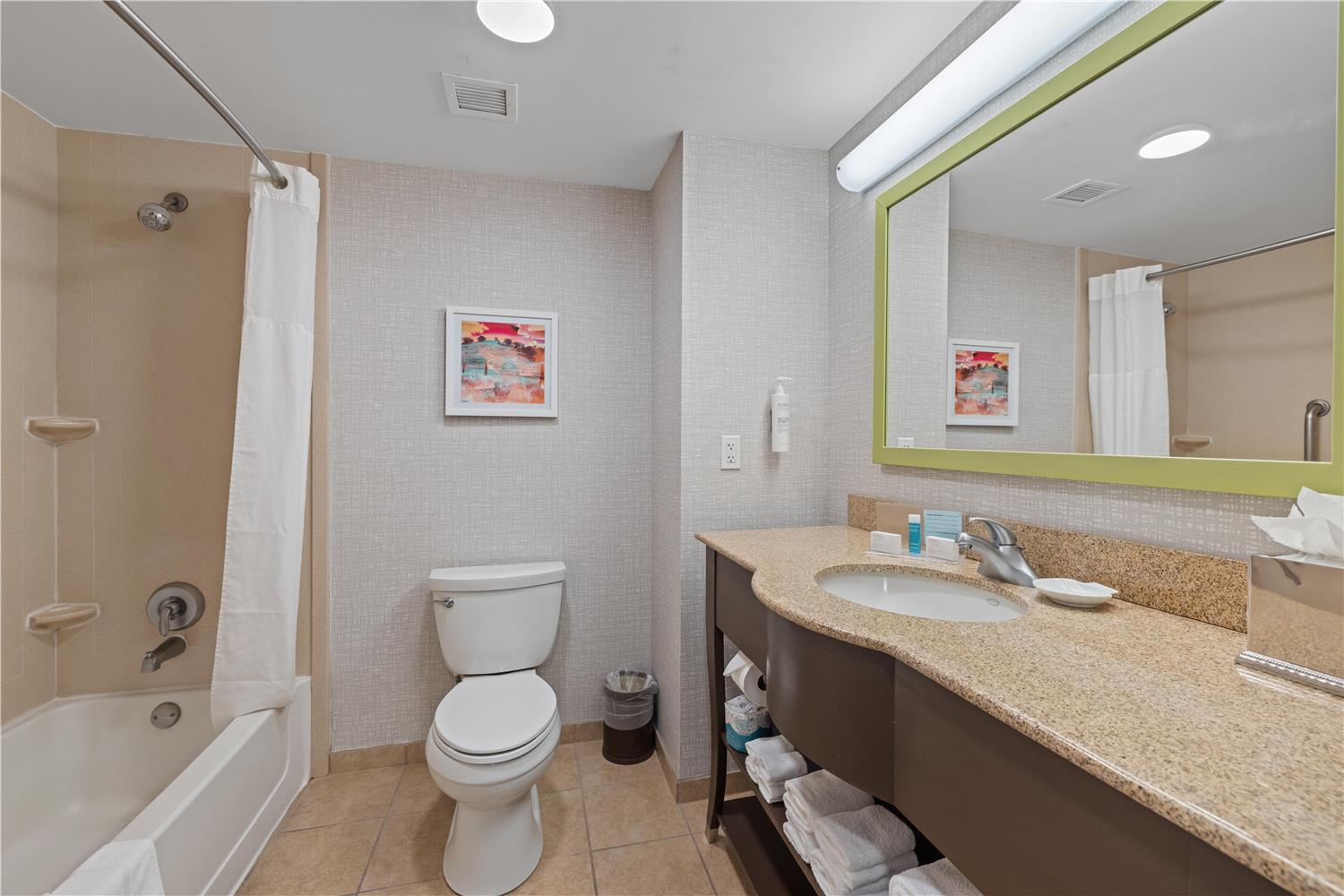 hampton inn and suites madera
