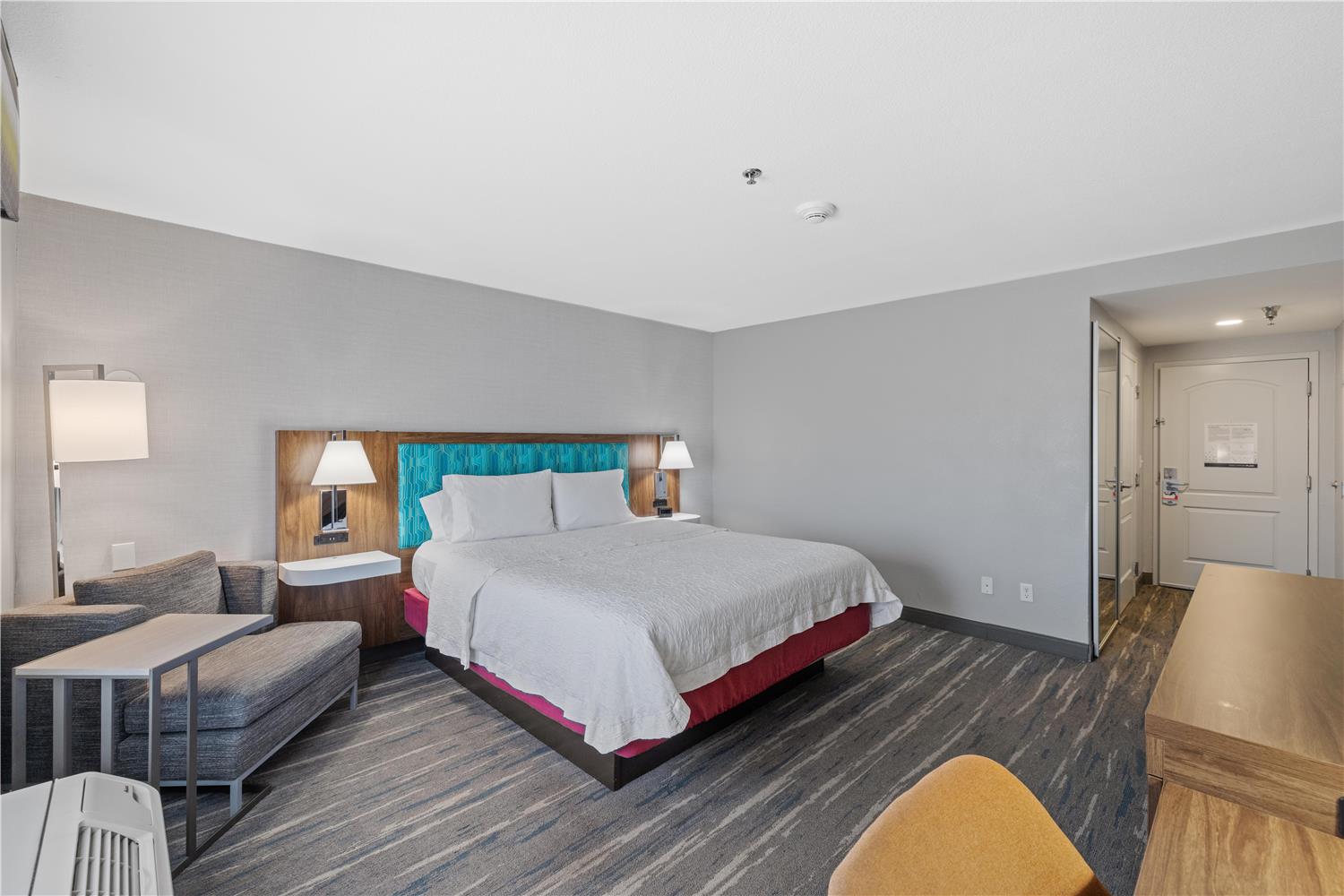 hampton inn and suites madera