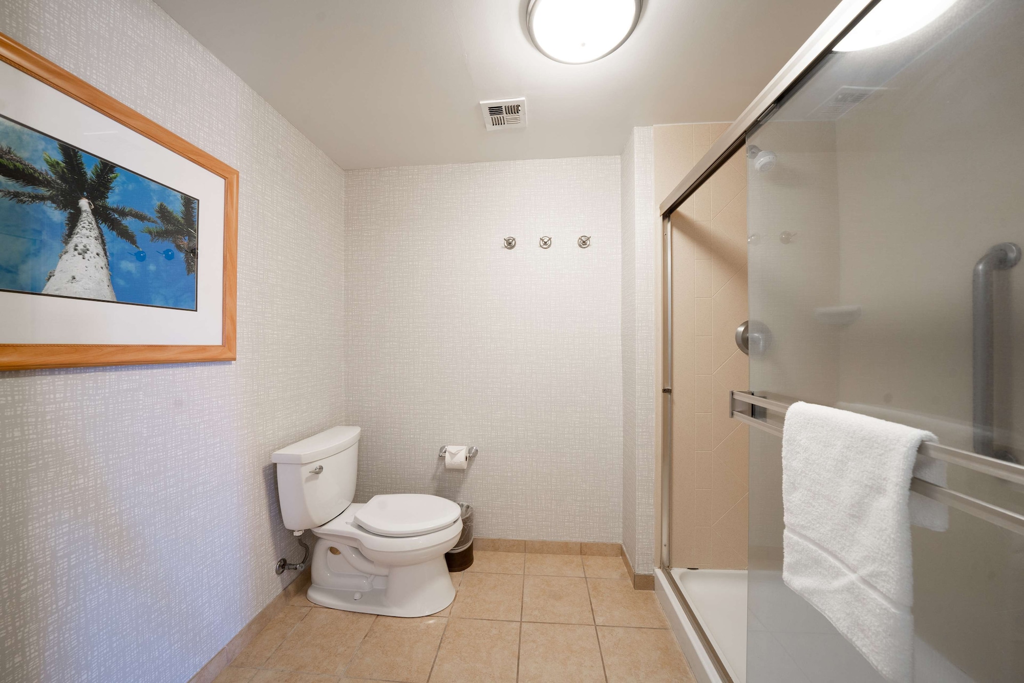 hampton inn and suites madera