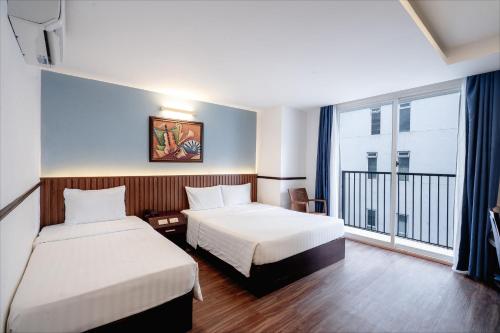 king hotel