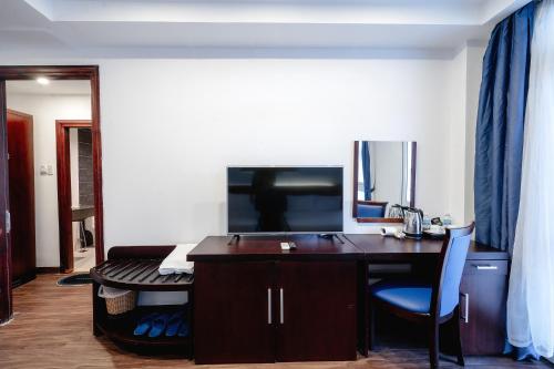 king hotel