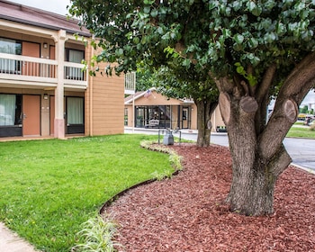 quality inn madison huntsville