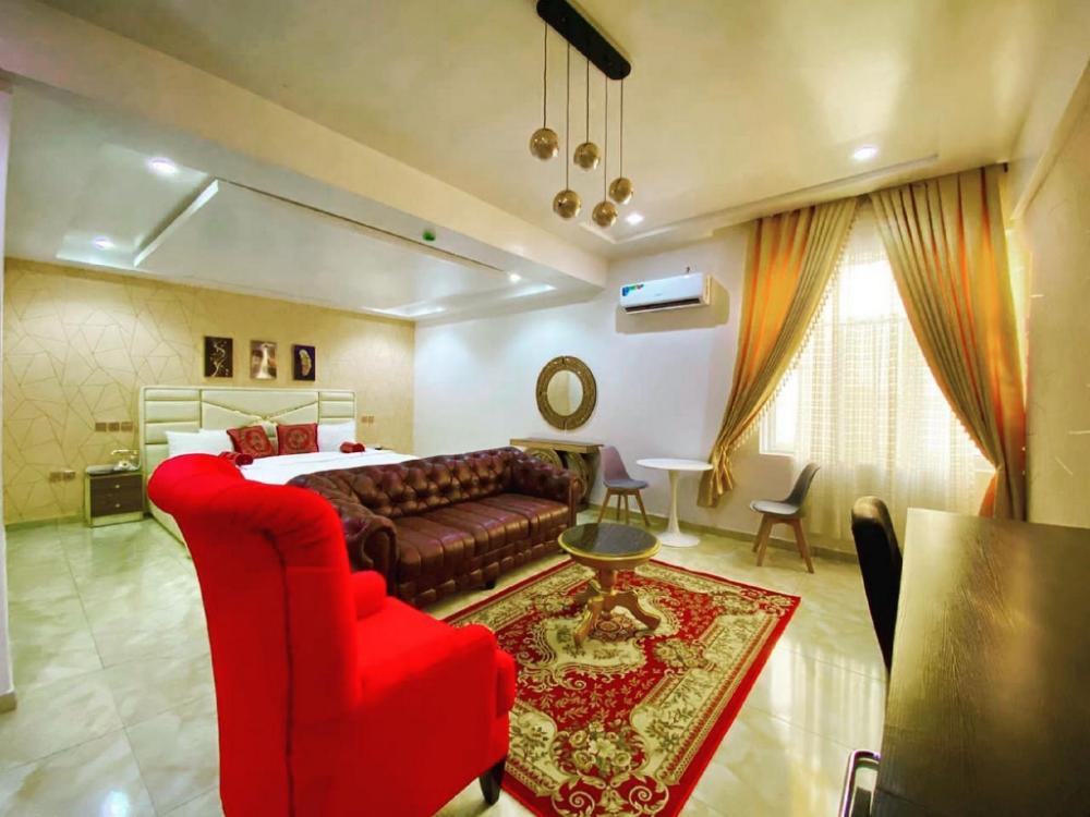 hogis luxury suites
