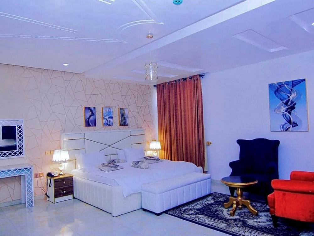 hogis luxury suites