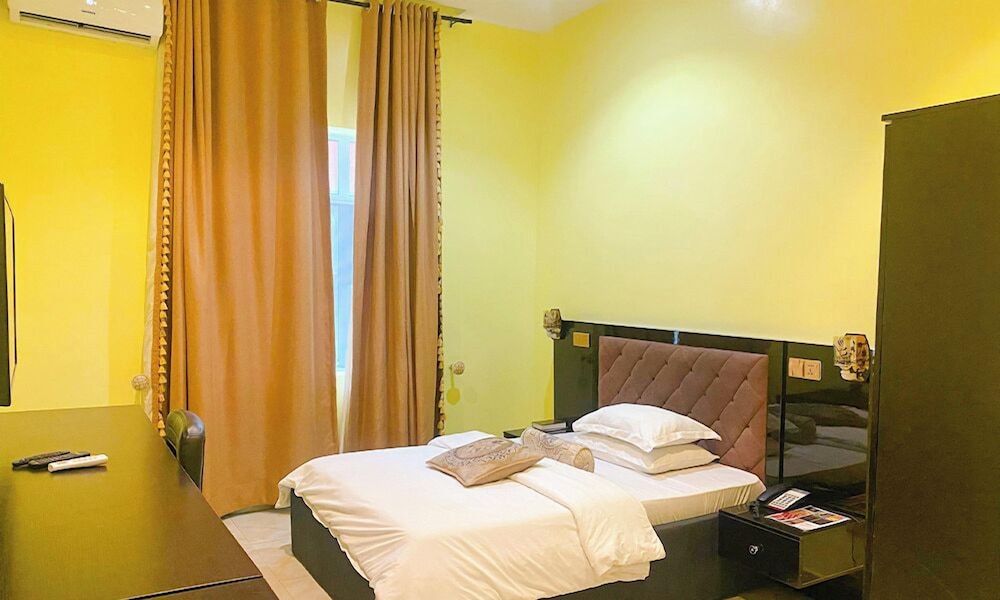 hogis luxury suites