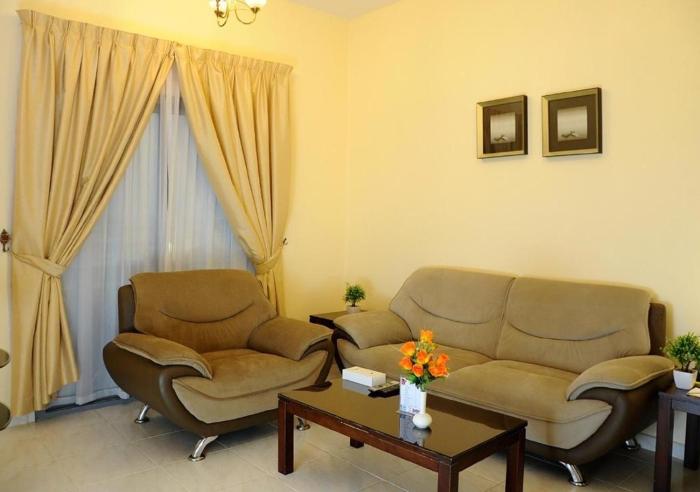 new royal palace hotel apartment