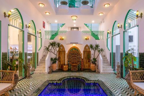 pisces hotel hue