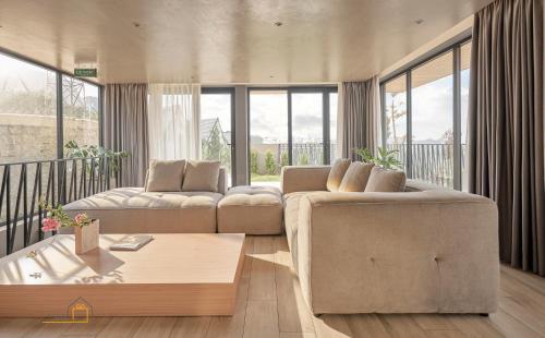 the present house da lat