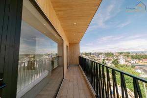 the present house da lat