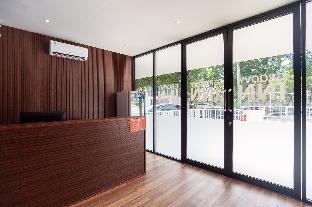 urbanview hotel groovy inn tangerang