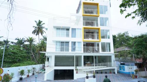 the white orchid luxury service apartments