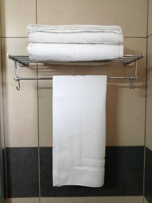 the white orchid luxury service apartments