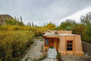 thiksay organic resort and retreat