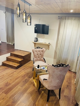 thiksay organic resort and retreat