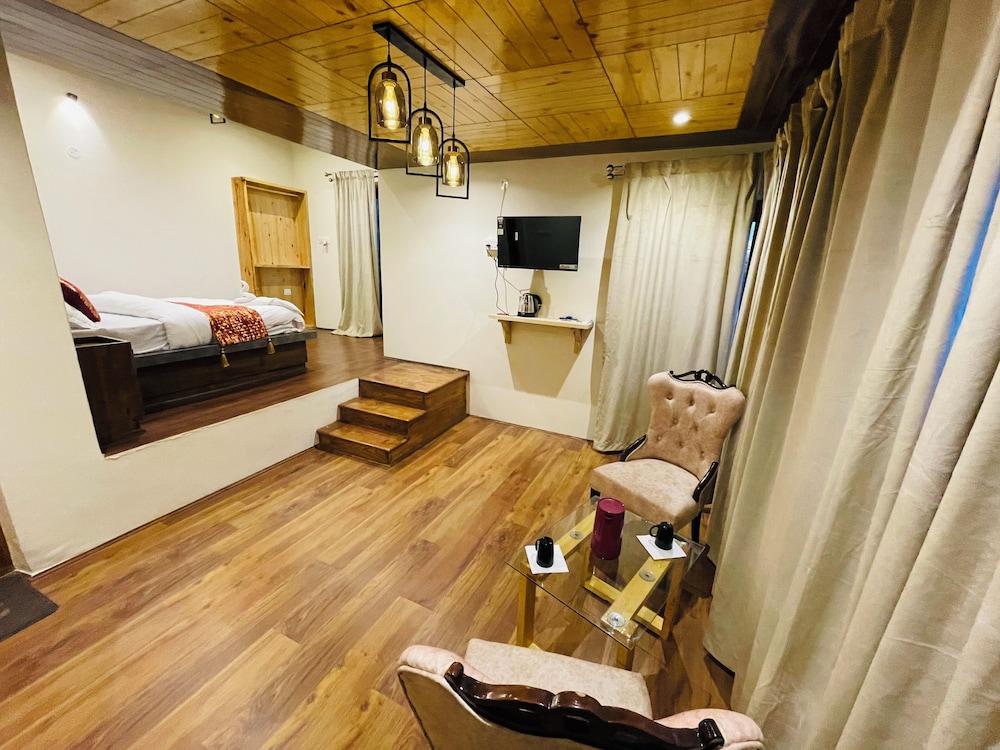 thiksay organic resort and retreat