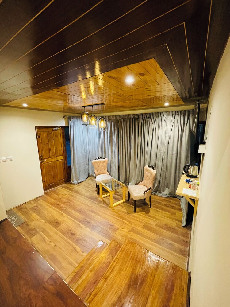 thiksay organic resort and retreat