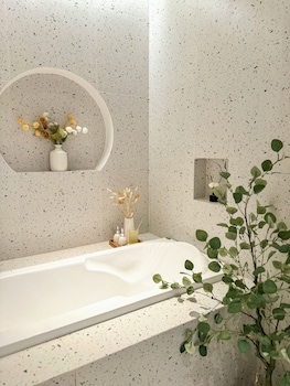 may house grand world phu qu c