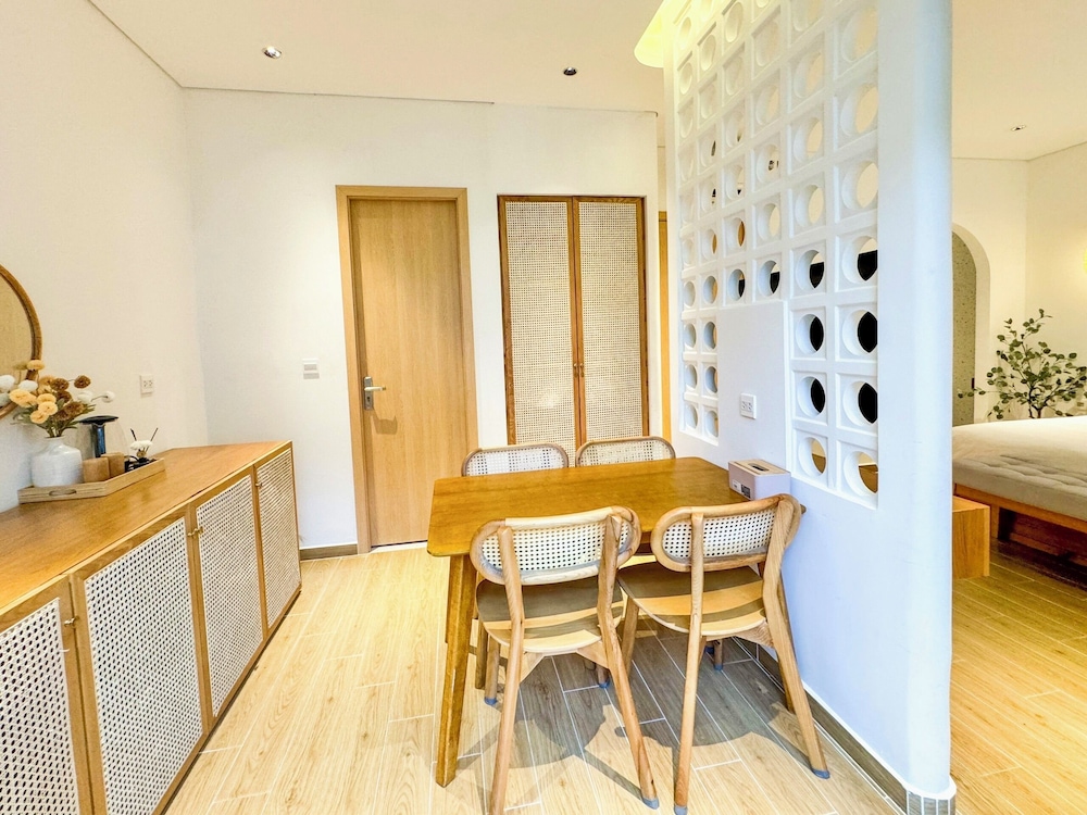 may house grand world phu qu c