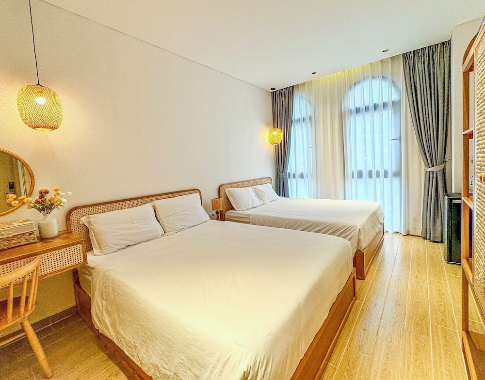 may house grand world phu qu c