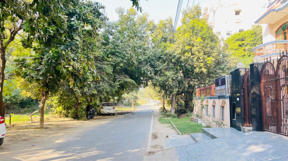 hotel starline near iffco chowk metro gurgaon