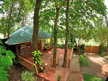 thennal jungle camp pvt ltd