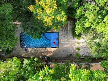 thennal jungle camp pvt ltd