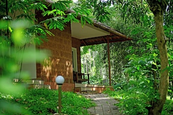 thennal jungle camp pvt ltd