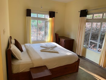 thennal jungle camp pvt ltd