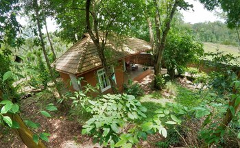 thennal jungle camp pvt ltd