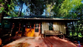 thennal jungle camp pvt ltd