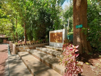 thennal jungle camp pvt ltd