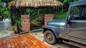 thennal jungle camp pvt ltd