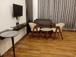 Kingdom Waterpark By Nexottel,Mangrol,3 star