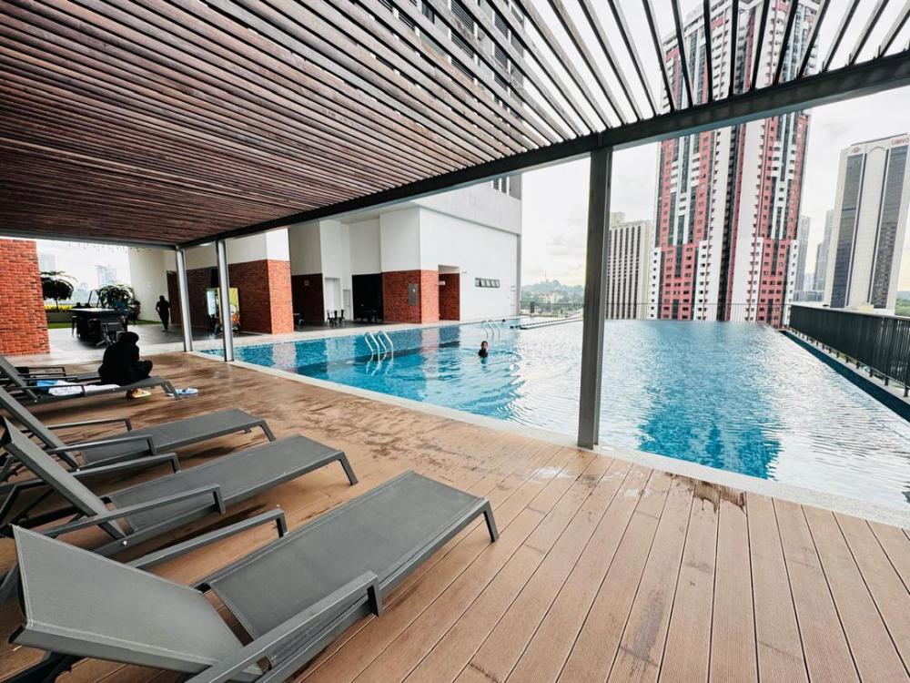 chambers suites kl