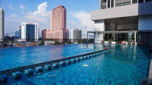 chambers suites kl