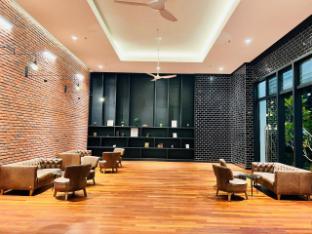 chambers suites kl