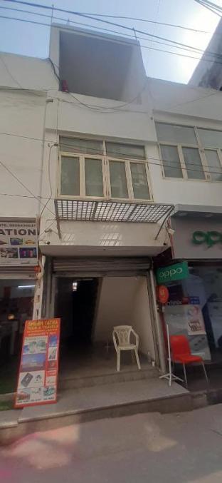 Chandu Inn,India>>New Delhi,5 star