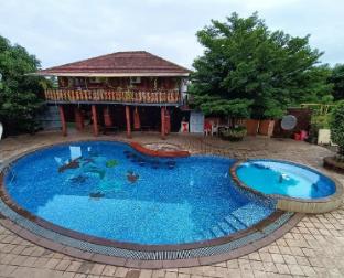 red stone resort